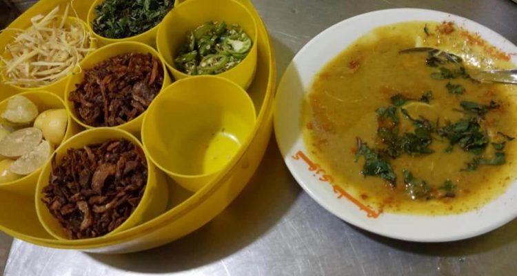 haleem - famous food places of lahore