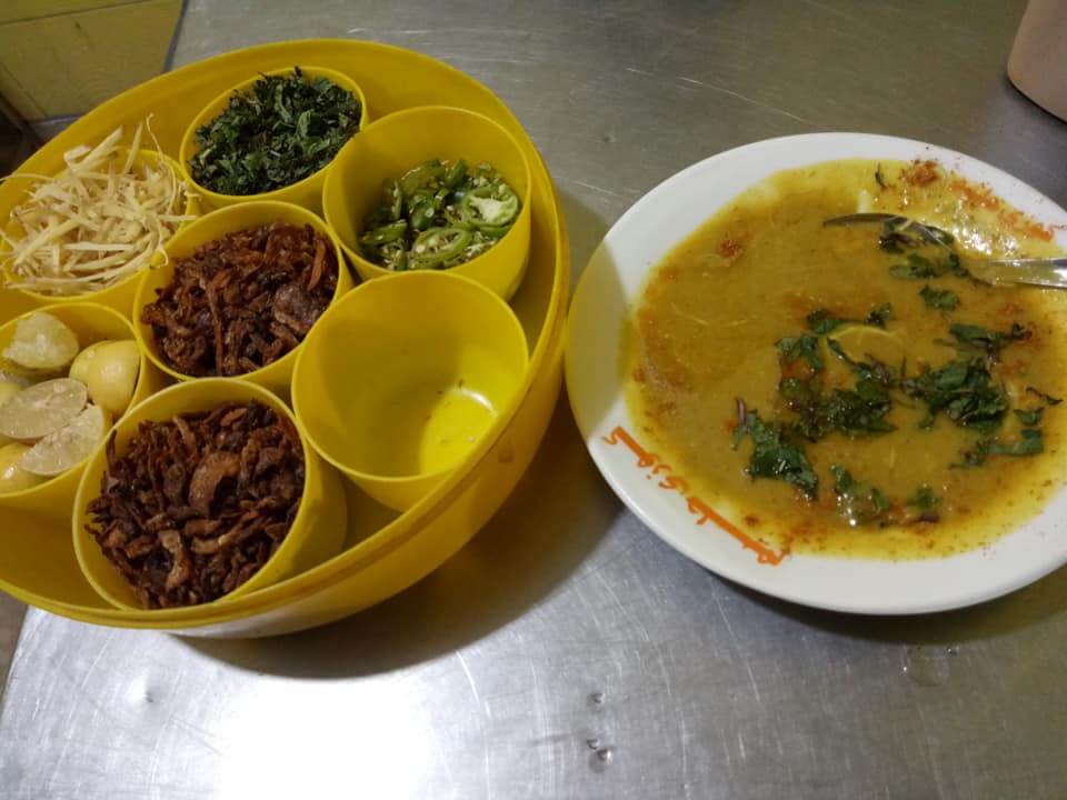 haleem - famous food places of lahore