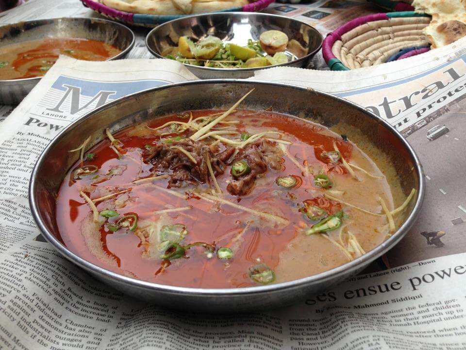 nihari - famous foods in lahore pakistan