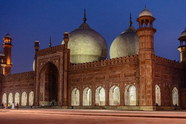 badshahi mosque lahore