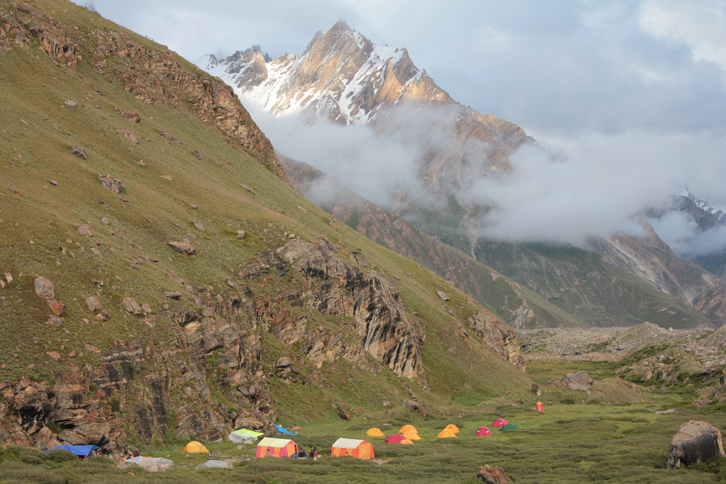 trekking permit pakistan procedures