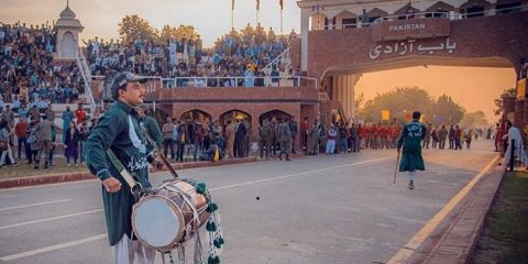 wagah border lahore pakistan